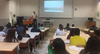 Meslek Yüksekokulumuz Öğrencilerine Oryantasyon Eğitimi Verdi