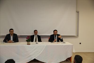 rektor-ogrenci-bulusmasi-sirnak-myo-da-gerceklestirildi